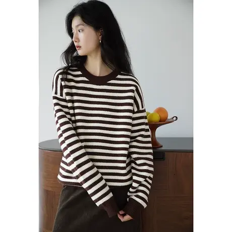 嘉茱莉2023秋季新款落肩条纹针织衫女中长款圆领套头上衣毛衣打底图片