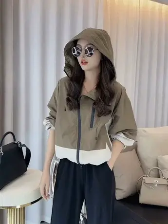 2023秋季新款甜酷连帽短款风衣外套女薄款宽松小个子冲锋衣上衣潮商品大图