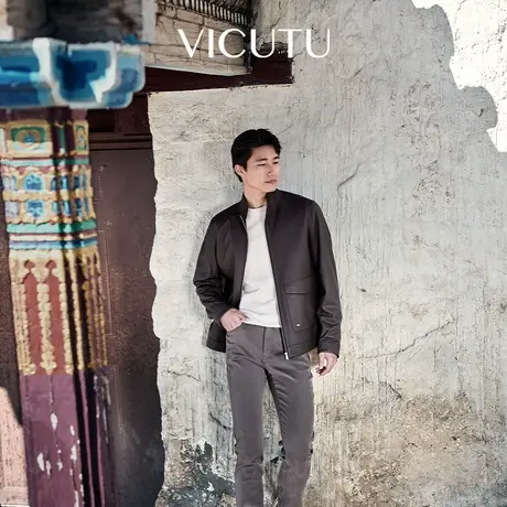 VICUTU/威可多男士皮衣秋季新款时尚立领商务通勤休闲百搭皮夹克图片