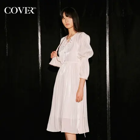 COVER秋季鎏金系带V领莲藕袖连衣裙图片
