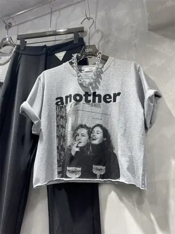 短袖t恤女2021夏季新款韩版ins潮字母人像印花宽松短款露腰上衣服商品大图