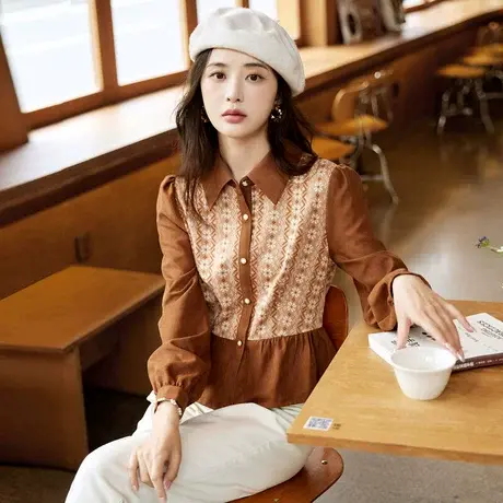 时尚气质长袖衬衫2023年秋冬季新款女装复古拼接短款翻领长袖上衣图片