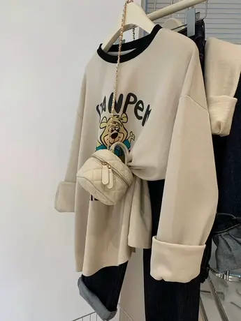 个性洋气减龄趣味小熊印花长袖T恤女韩版ins时尚设计感小众打底衫图片