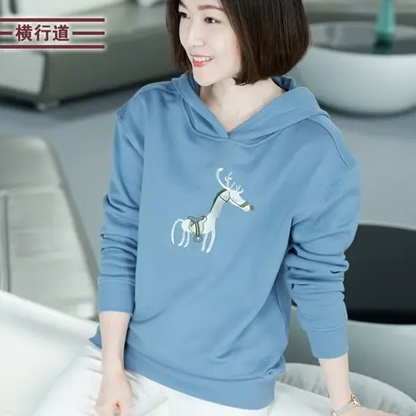 横行道冬装刺绣带帽休闲长袖宽松连帽2023年卫衣纯色上衣女装新款图片