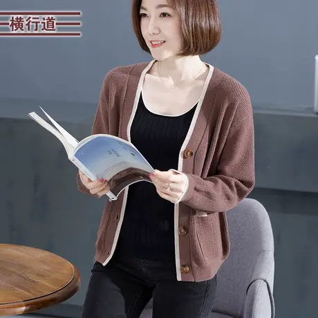 横行道V领撞色休闲宽松长袖针织开衫中年外套春装新款胖mm女装商品大图