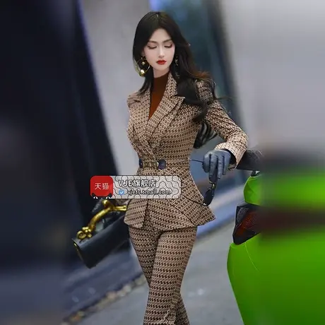 VJE秋冬设计感印花假两件西装2023新款职业通勤西服微喇叭两件套图片