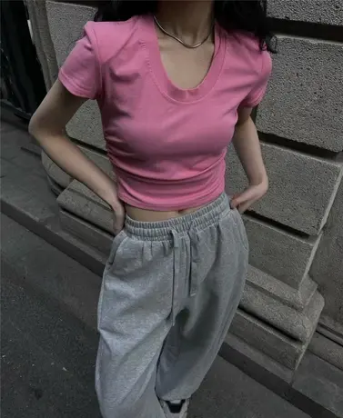 韩国东大门 2023春季新款修身显瘦u领辣妹小件纯色短袖T恤上衣女图片