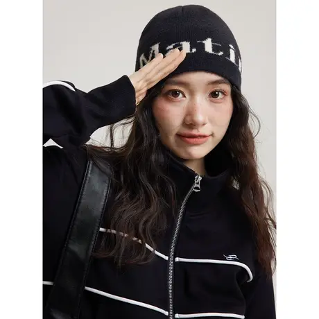 尔给休闲初秋女装小众黑色美式小个子短款外套女2023新款百搭上衣商品大图