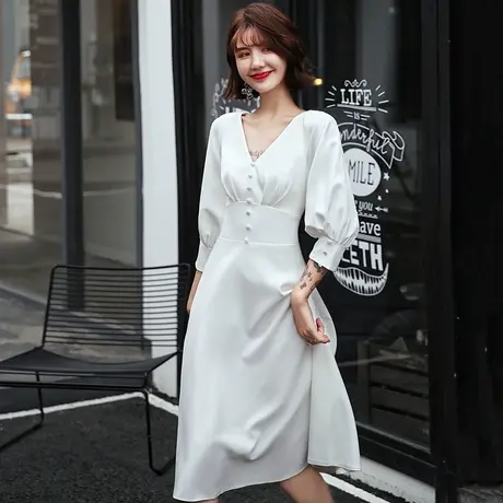 白色小白裙晚礼服裙女宴会法式平时可穿小个子登记领证结婚照衣服图片