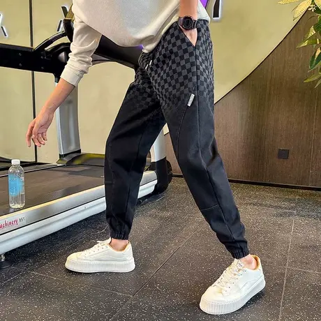 牛仔裤时尚秋冬季渐变棋盘格个性休闲裤宽松痞帅束脚哈伦裤卫裤商品大图