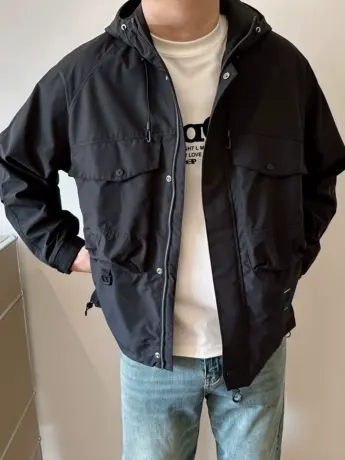 大依无忧春新款大码男装户外宽松潮胖子加肥加大男士连帽夹克外套图片