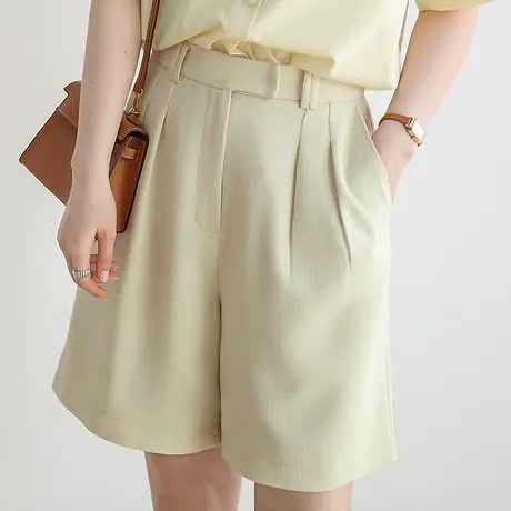 【清仓到手仅需99】短裤女夏季轻薄款高腰直筒中裤显瘦五分裤商品大图