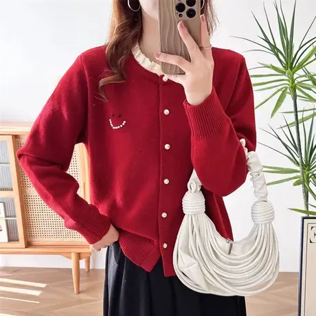 本命年加厚红色毛衣女款2025新款冬季爆款蕾丝领针织开衫外套百搭商品大图