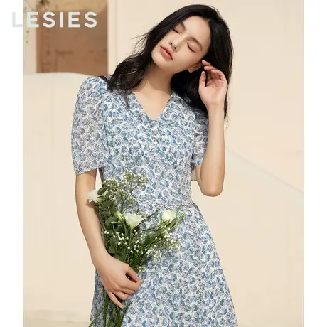 LESIES蓝色倾情夏新款淑女印花荷叶边收腰雪纺连衣裙花朵腰链图片