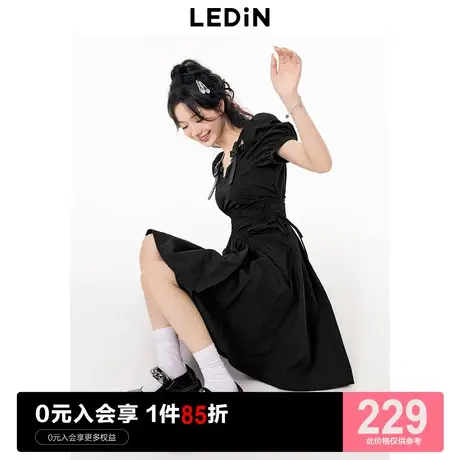 乐町长款抽褶连衣裙23夏季新款露肩吊带叛逆千金黑裙蝴蝶结连衣裙图片