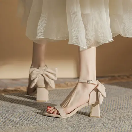 设计感小众凉鞋女2024年夏季新款露趾一字带法式粗跟高跟鞋仙女风商品大图