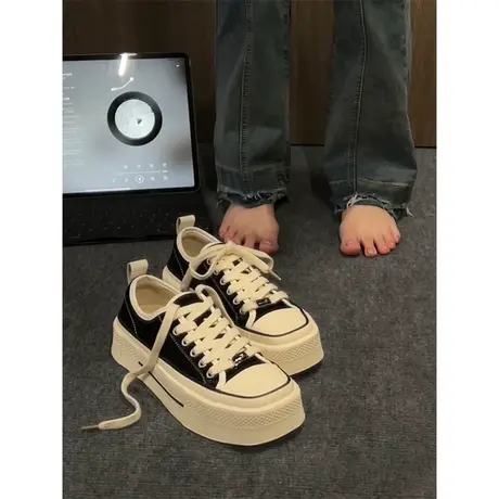 厚底方头帆布鞋女透气小白鞋2023春夏新款复古百搭休闲学生板鞋子图片