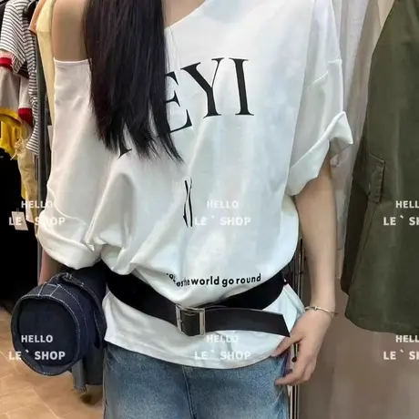 韩国东大门夏季新款时尚美式字母印花斜肩短袖宽松T恤女配腰带商品大图