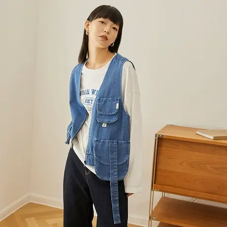 omont蛋挞家 复古V领牛仔马甲女春秋薄款宽松时尚夹克休闲牛仔衣图片