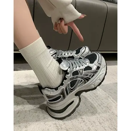 厚底银色时尚老爹鞋女2024新款百搭休闲鞋增高系带轻便运动鞋潮鞋图片