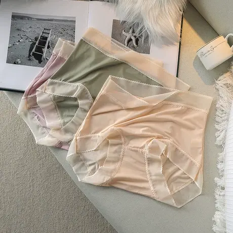 送妈妈冰丝无痕内裤女加肥加大200斤超薄蚕丝底裆包臀高腰女短裤图片