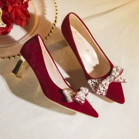 不累脚中式婚鞋红色新娘鞋秀禾服蝴蝶结珍珠敬酒服新款高跟鞋时尚商品大图