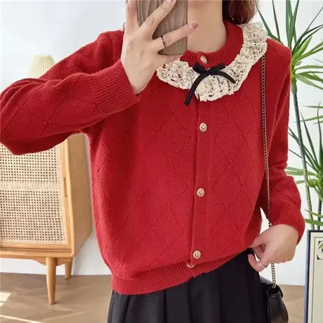 红色毛衣女2023春季新款圆领蕾丝小个子洋气时尚本命年开衫外套女图片