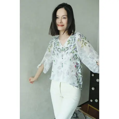印花雪纺衬衫女24春夏新款洋气灯笼袖V领宽松清凉休闲女士上衣女商品大图