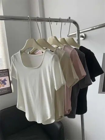 黑色短款露锁骨T恤女夏季纯欲风圆弧下摆方领修身百搭短袖上衣潮商品大图