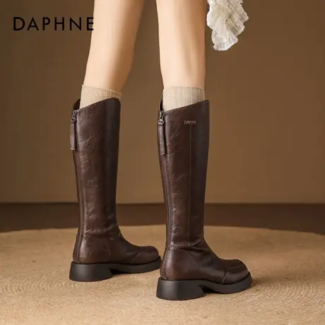 达芙妮棕色长筒靴女2025冬季新款不过膝复古骑士靴加绒保暖马丁靴商品大图