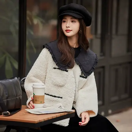 时尚气质娃娃领皮草外套女士2023年冬季新款羊羔毛休闲淑女外套商品大图
