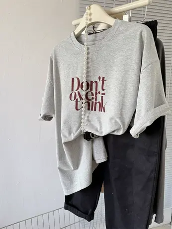 复古做旧字母印花宽松女款2024夏季新款短袖打底衫内搭圆领T恤潮图片