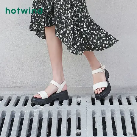 热风新款夏季时尚潮流简约舒适百搭粗跟休闲时装凉鞋女图片