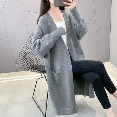 2023年秋冬新款毛衣外套女宽松外穿洋气百搭中长款V领针织开衫女图片