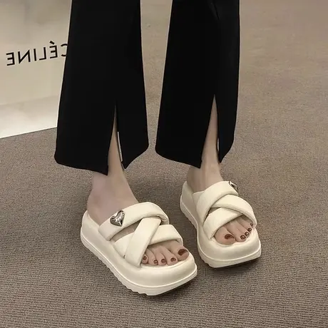 时尚新款拖鞋女夏季外穿网红面包交叉凉拖鞋松糕底防滑沙滩一字拖图片