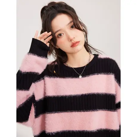 尔给圆领套头中长款撞色软糯黑粉条纹针织毛衣女秋冬厚实温柔风图片