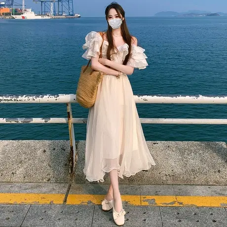 2024春夏新款亮丝木耳边大摆飘逸超仙半身裙温柔仙女裙高腰蓬蓬裙图片