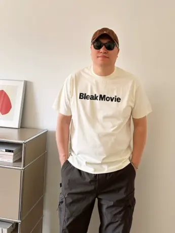 DAEVU夏新款大码男装杏色简约字母潮胖子加肥加大圆领男士短袖T恤商品大图