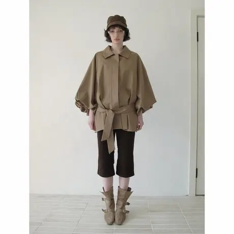 爵莱菲大码胖mm风衣外套女秋季新款灯笼袖收腰休闲上衣图片