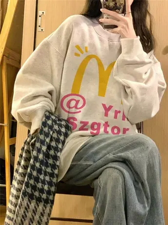 圆领灰色卫衣女春秋2024爆款美式复古潮牌小众设计感宽松落肩上衣图片