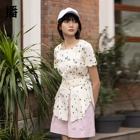 播夏季新款简约圆领下摆开衩收腰小碎花花式衬衫女BDP2HD1122图片
