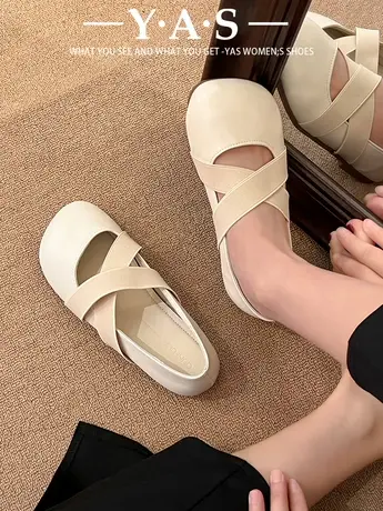 圆头白色百搭低跟平底单鞋女2024春季新款小香风法式复古玛丽珍鞋图片