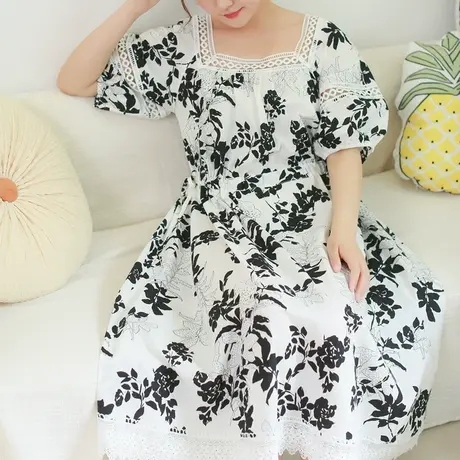 胖妹妹夏季2023新品复古水墨印花连衣裙大码法式蕾丝方领优雅长裙商品大图