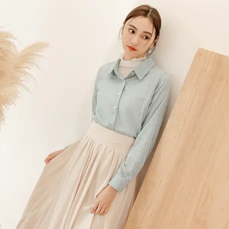 桔熊春秋季通勤气质微透肤蕾丝翻领衬衫叠穿上衣女装大码AB17684商品大图