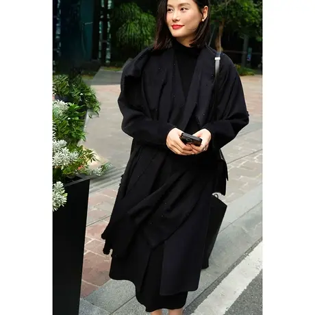 23冬季新款女装复古优雅镶钻双面呢丝毛羊毛真丝披肩女士大衣外套图片