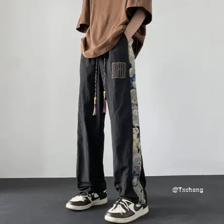 新中式男装国风冰丝速干刺绣裤子男夏薄款尼龙日系大码休闲阔腿裤图片