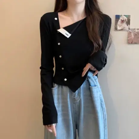 大码胖mm长袖T恤女秋季新款修身显瘦不规则黑色打底正肩上衣200斤商品大图