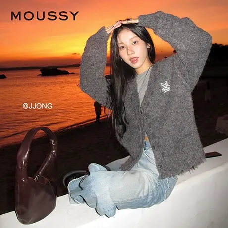 【明星同款】MOUSSY 新品学院风撞色针织开衫外套028HAZ70-1081商品大图