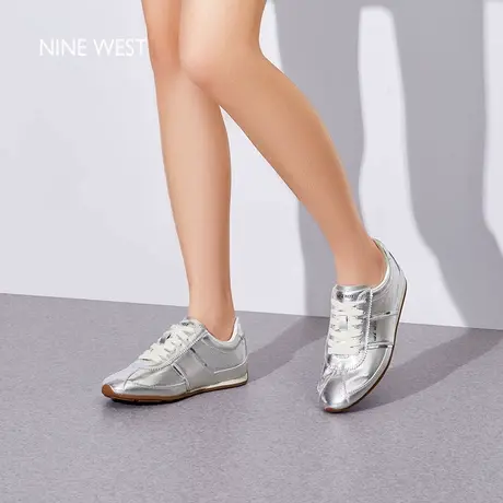 【商场同款】Nine West/玖熙德训鞋女复古拼接百搭休闲运动鞋银色图片