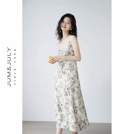 嘉茱莉V领吊带连衣裙图片